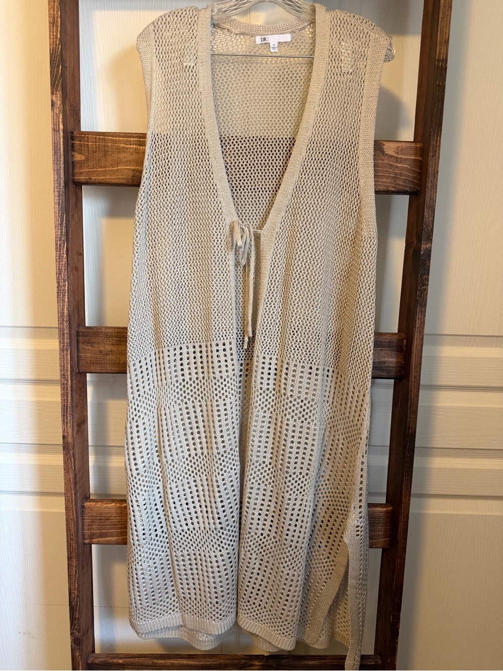 DR2 Open-Knit Long Sleeveless Cardigan Vest in Light Beige